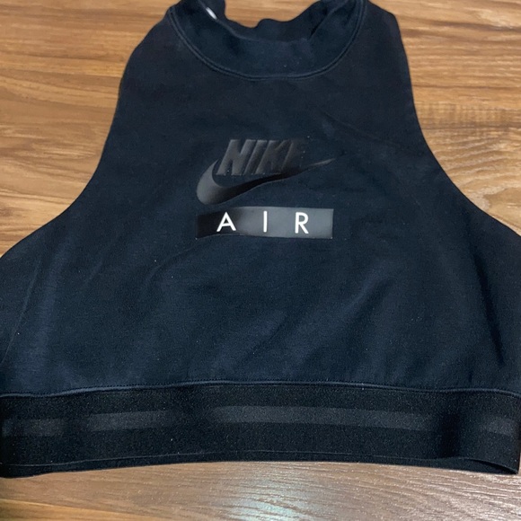 Nike Air sports top - Picture 1 of 4